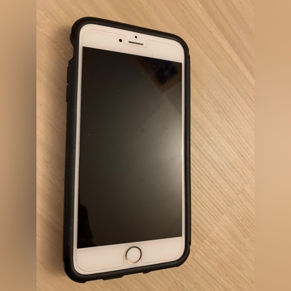 iPhone 6s Plus 64gb unlocked rose gold - Picture 6 of 6